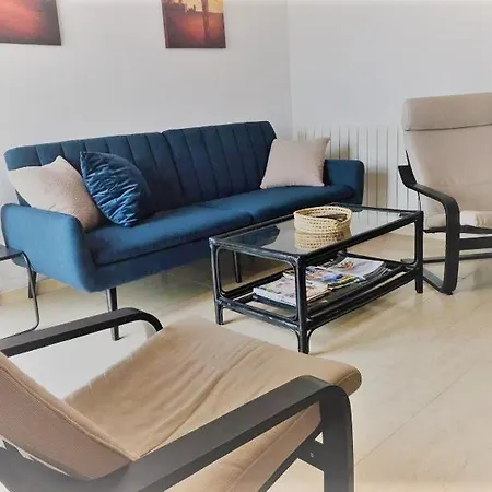 Blue Serena - Floor Overlooking The Nature